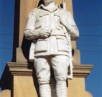 Beaudesert War Memorial - Your Accommodation