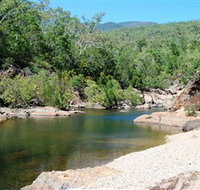 Mount Elliot Bowling Green Bay National Park - Your Accommodation