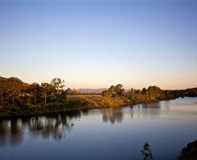 Lake Wivenhoe - Your Accommodation 0