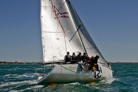 Royal Geelong Yacht Club - Your Accommodation 7