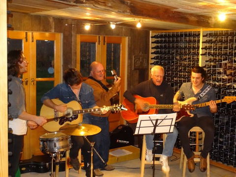 Munari Wines - Your Accommodation 3