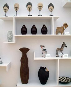 Swinging Swaggy Pottery, Gift Ware And Cafe - Your Accommodation 0