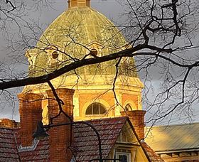 Bathurst Court House - Your Accommodation 1