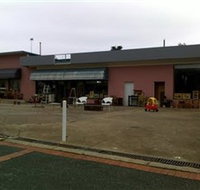 Ross Relics Yass - Your Accommodation