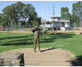 Possum Statue - Your Accommodation 0