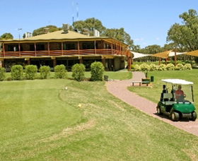 Coomealla Golf Club - Your Accommodation 0