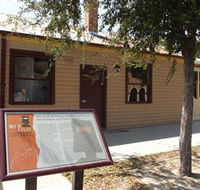 The Old Printery Building and The Bolt Exhibition - Your Accommodation