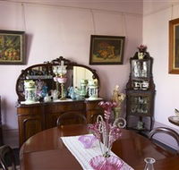 Jerilderie Historic Residence - Historic Home and Gardens - Your Accommodation