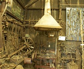 The Ned Kelly Blacksmith Shop - Your Accommodation 2