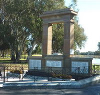Memorial Park and Garden - Your Accommodation