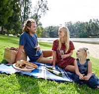 Wagga Beach - Your Accommodation