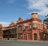 Culcairn Hotel - Your Accommodation