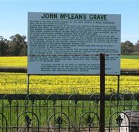 John McLeans Memorial - Your Accommodation