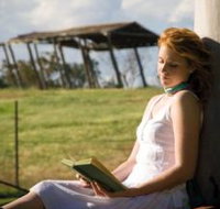 Poets Drive - Your Accommodation