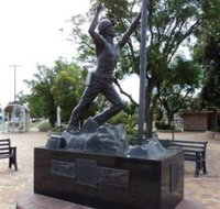 Miners Memorial Statue - Your Accommodation
