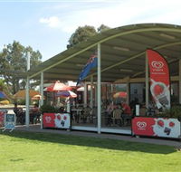 Submarine Cafe - Your Accommodation