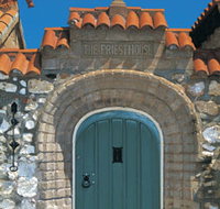 Monsignor J.C. Hawes Priest House Museum - Your Accommodation