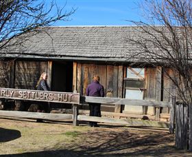 The Early Settlers Hut - Your Accommodation 2