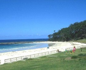 Mollymook Beach - Your Accommodation 2