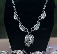 Australian Wildflower Jewellery Gallery - Your Accommodation