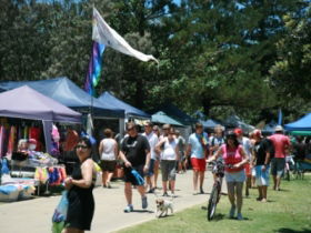 Burleigh Art And Craft Markets - Your Accommodation 0