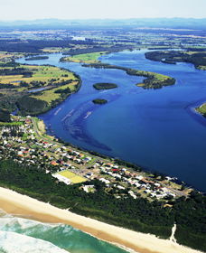 Manning Point Beach - Your Accommodation 0