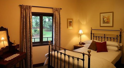MossGrove Bed And Breakfast - Your Accommodation 0