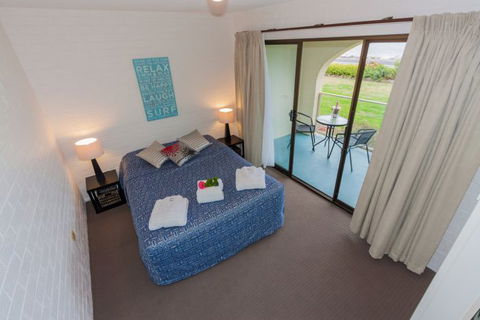 Edgewater Gardens - Your Accommodation 7