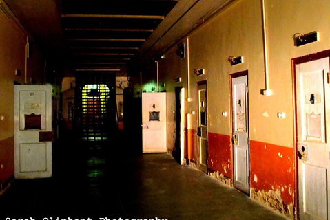 Adelaide Gaol Ghost Tour And Paranormal Investigation - Your Accommodation 7