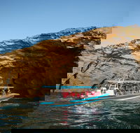 Hunter Coastal Adventure Tour by Boat from Newcastle