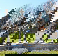 Dad Dave Mum and Mabel - Your Accommodation