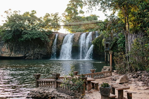 Mena Creek Falls - Your Accommodation 0