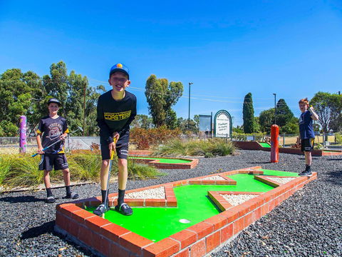 Naracoorte Mini Golf - Your Accommodation 2