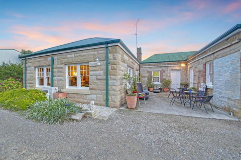 Made In Marulan - Your Accommodation 0