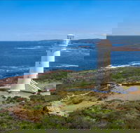 Point Stephens Lighthouse and Fingal Island - Your Accommodation