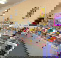 The Pier View Lolly Shop - Your Accommodation