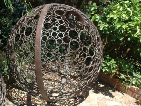 Arts Rutherglen Sculpture Trail - Your Accommodation 2
