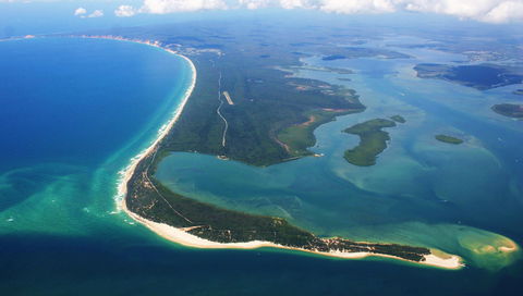 Tourist Drive- Cooloola Coast Fraser Island - Your Accommodation 1
