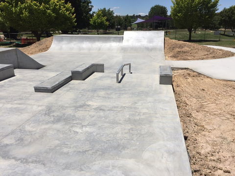 Blayney Skate Park - Your Accommodation 2