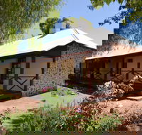 Morby Cottage - Your Accommodation
