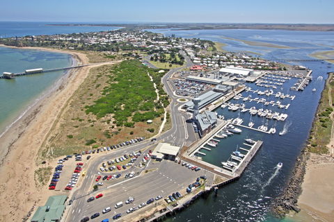 Queenscliff Harbour - Your Accommodation 1