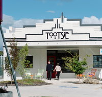 Tootsie Art and Design