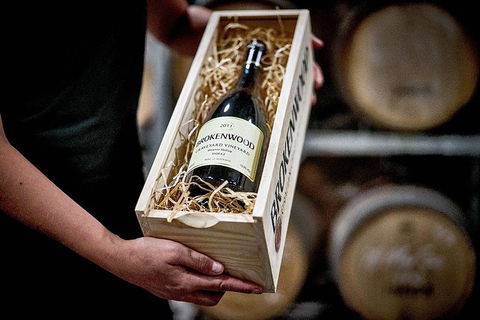 VIP Soil-To-Cellar Experience - Your Accommodation 4