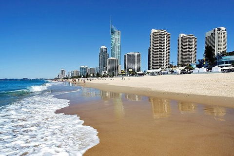 Gold Coast Airport Transfers : Airport OOL To Gold Coast City In Luxury Car - Your Accommodation 6