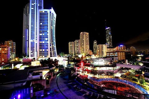 Gold Coast Airport Transfers : Gold Coast City To Airport OOL In Luxury Car - Your Accommodation 1