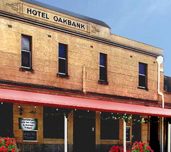 Oakbank Hotel - Your Accommodation 2