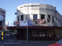 MJ Finnegans Irish Pub - Your Accommodation 2