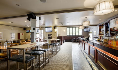 Castle Hill Tavern - Your Accommodation 3