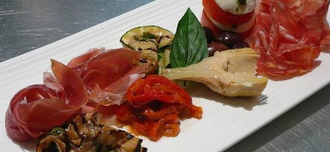 Cappello Pizzeria - Your Accommodation 1