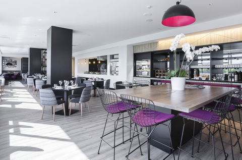 MRepublic Restaurant, Bar And Lounge - Your Accommodation 0